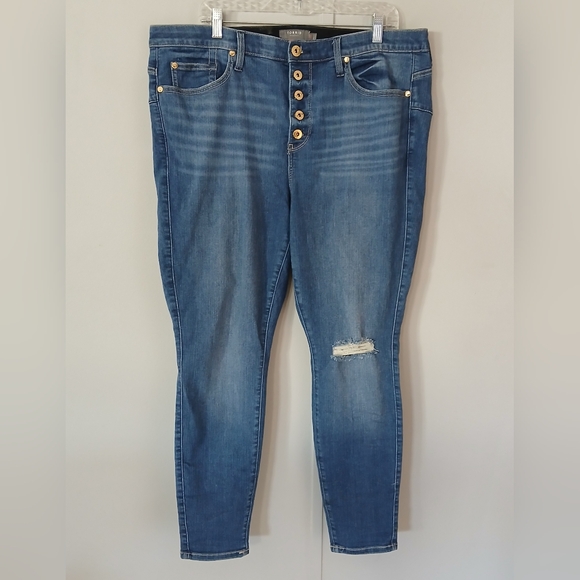 Torrid Bombshell Skinny Premium Stretch High-Rise Button Fly Jeans - Picture 6 of 14
